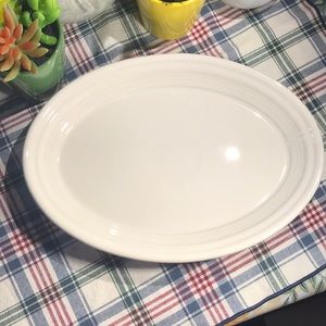 FIESTA OVAL PLATTER/DISH WHITE 2002